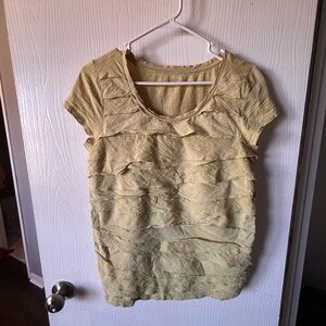 LOFT Short Sleeve Layered Scoop Neck Top in Pale Yellow/Green